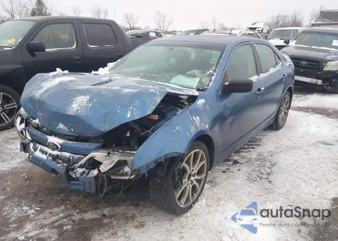 2010 Ford Fusion Se z USA, uszkodzony, nr VIN 3FAHP0HA9AR304236